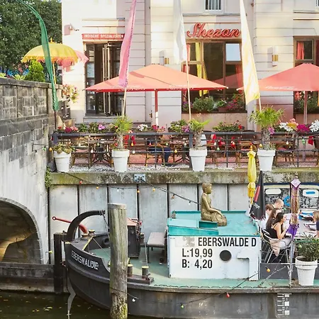 Living Grosser Kurfuerst 호텔