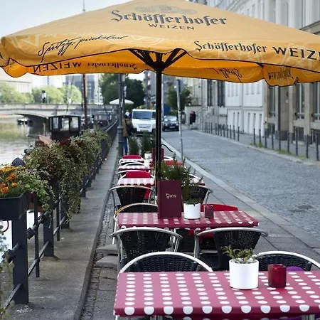 Living Grosser Kurfuerst 호텔 베를린