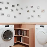 Living Grosser Kurfuerst 4* Berlin