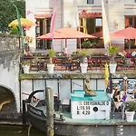 Living Grosser Kurfuerst Szálloda