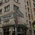 Living Grosser Kurfuerst Szálloda Berlin