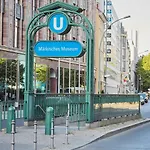 Living Grosser Kurfuerst Szálloda