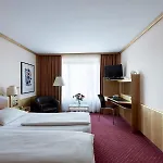 Living Grosser Kurfuerst 4* Berlin