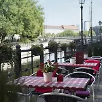 Szálloda Living Grosser Kurfuerst