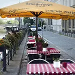 Living Grosser Kurfuerst Szálloda Berlin