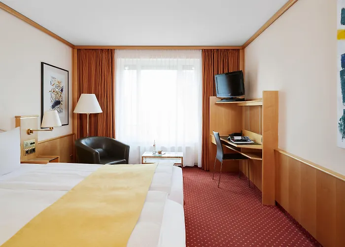 Living Grosser Kurfuerst Hotel 4*