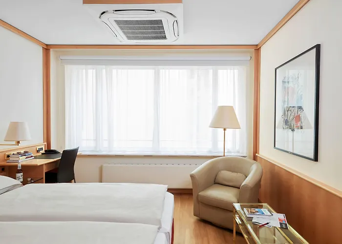 Hotel Living Grosser Kurfuerst 4*