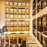 Living Grosser Kurfuerst Hotel 4*