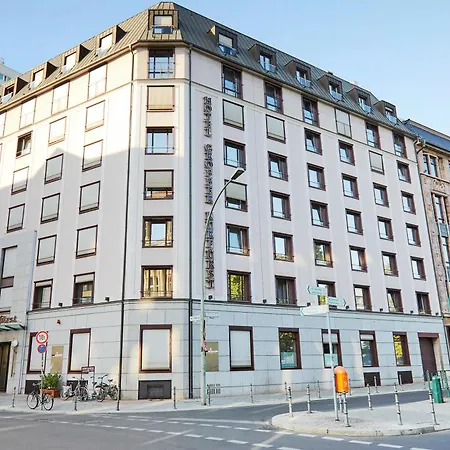 Otel Living Grosser Kurfuerst 4*