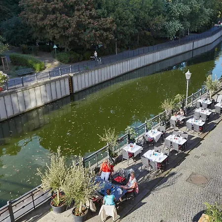 Living Grosser Kurfuerst Berlin