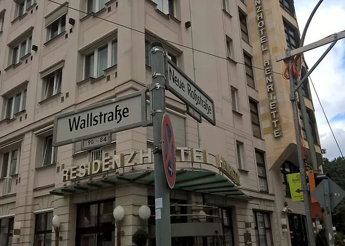 Living Grosser Kurfuerst فندق برلين