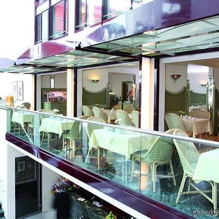 Living Grosser Kurfuerst מלון ברלין