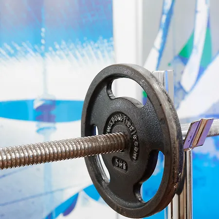 Living Grosser Kurfuerst 4* ברלין